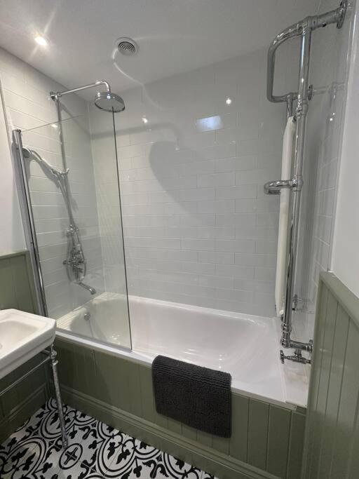 Riverside 3 Bed House Vila Winchester Exterior foto